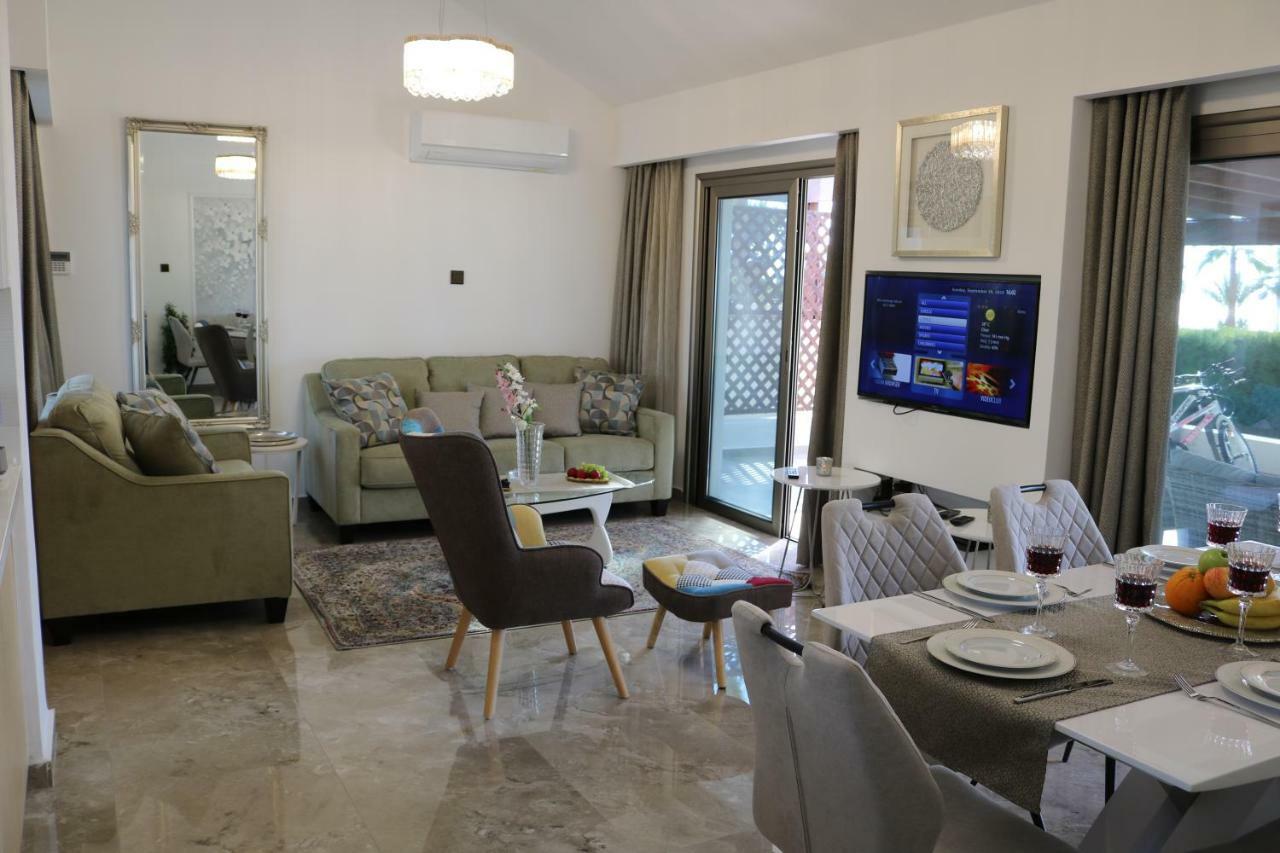 Yulya Villa By Taimoura Paphos Exterior foto